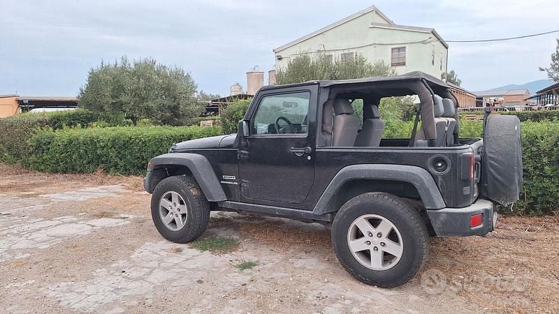 Usata Jeep Wrangler 177 CV (130 kW) 2009 Nero SUV