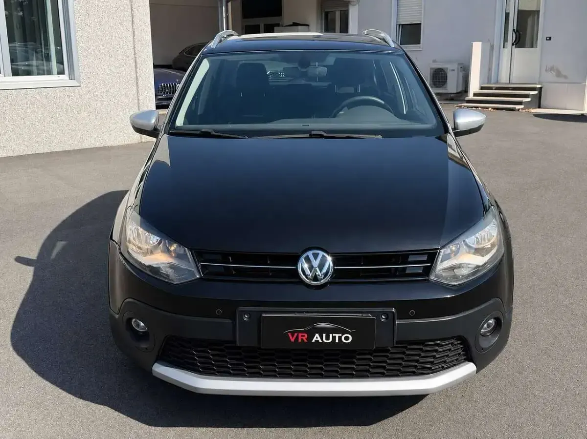 Usata VW Polo Cross 90 CV (66 kW) 2016 Nero Utilitaria