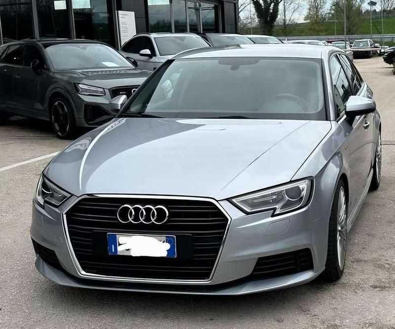 Usata Audi A3 Sport 110 CV (80 kW) 2016 Argento Berlina