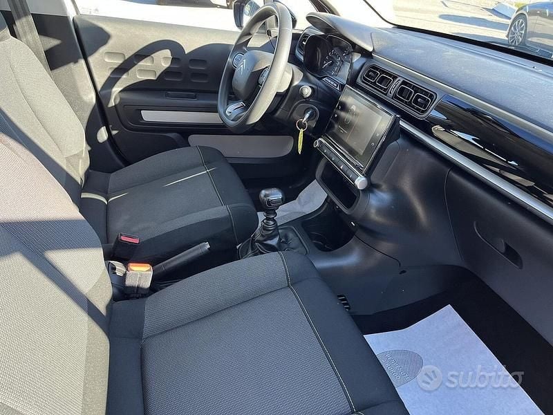 Usata Citroën C3 Feel 100 CV (73 kW) 2022 Bianco Utilitaria