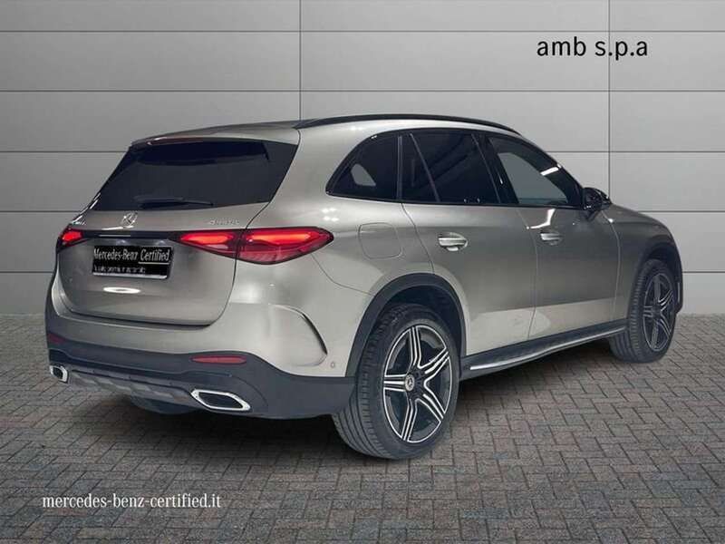 Usata Mercedes GLC300 Advanced Plus 332 CV (244 kW) 2023 Beige SUV