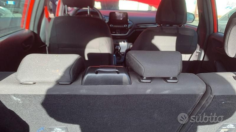 Usata Ford Fiesta 75 CV (55 kW) 2022 Rosso Berlina