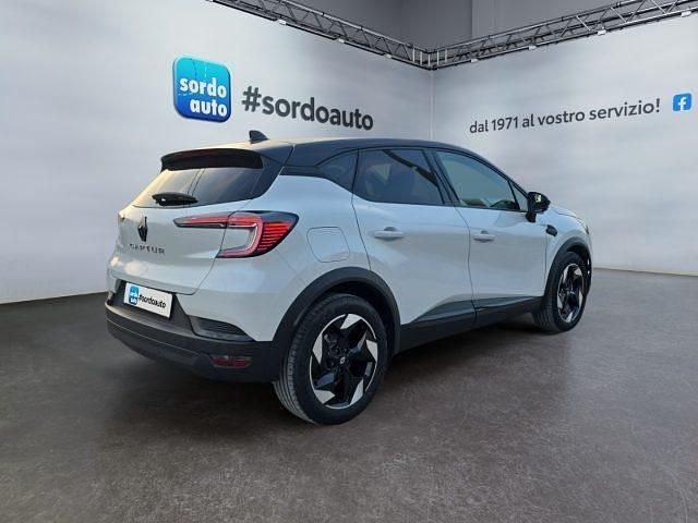 Usata Renault Captur Techno 100 CV (73 kW) 2025 Grigio SUV
