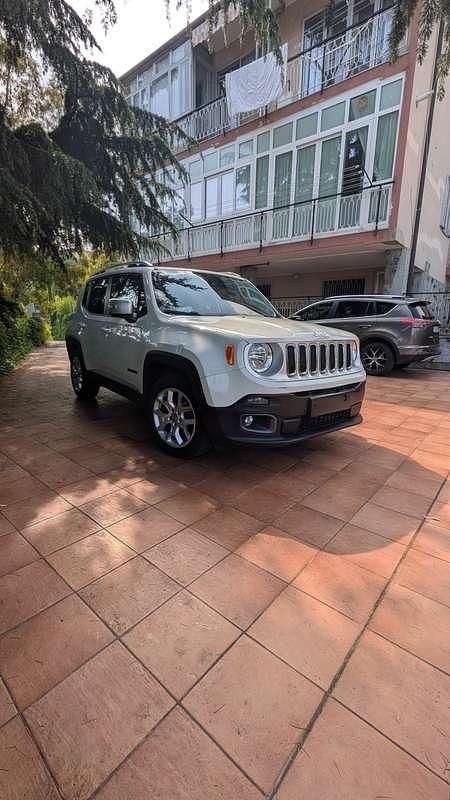 Usata Jeep Renegade Limited 120 CV (88 kW) 2015 SUV