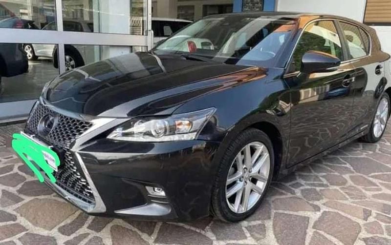 Usata Lexus CT200h Executive Line 99 CV (72 kW) 2019 Berlina