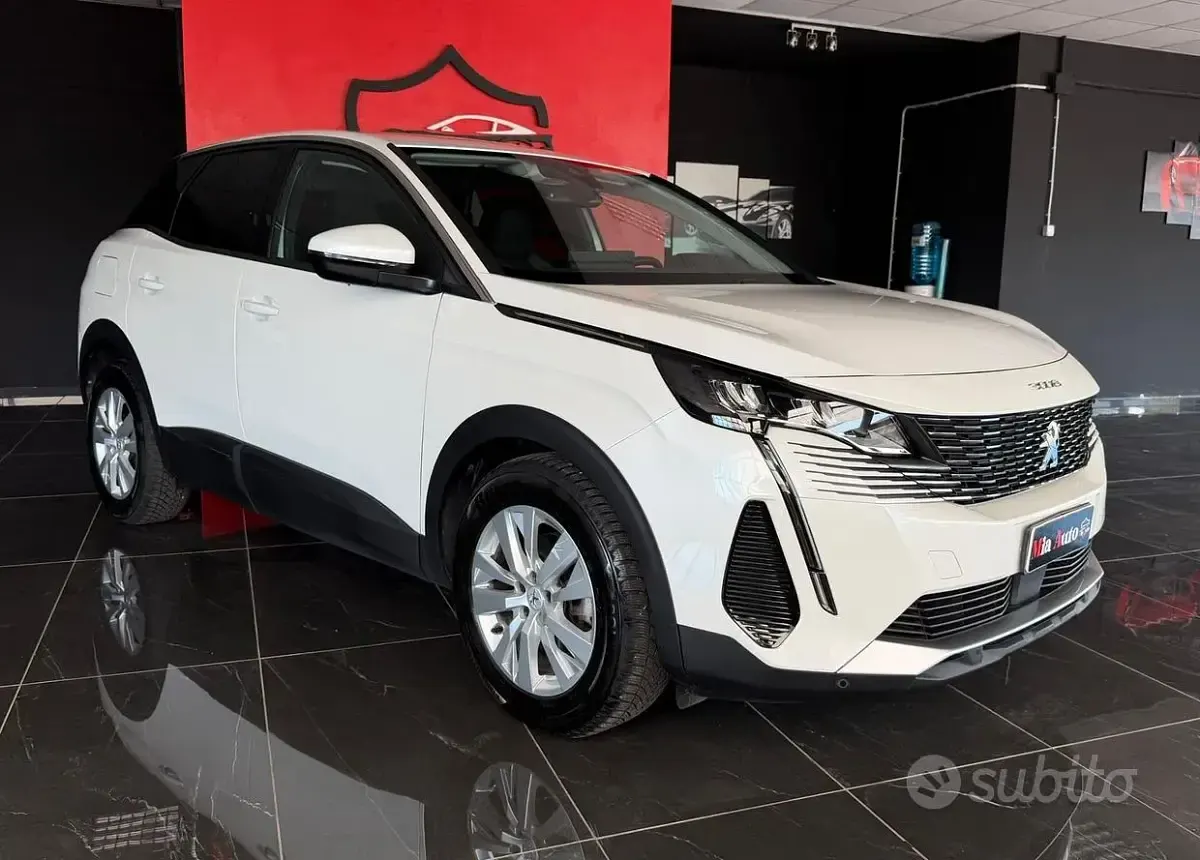 Usata Peugeot 3008 Allure 131 CV (96 kW) 2022 Bianco SUV