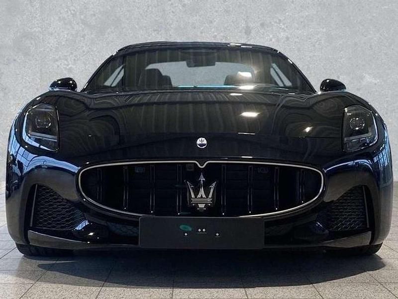 Usata Maserati Granturismo 491 CV (361 kW) 2023 Nero Coupé