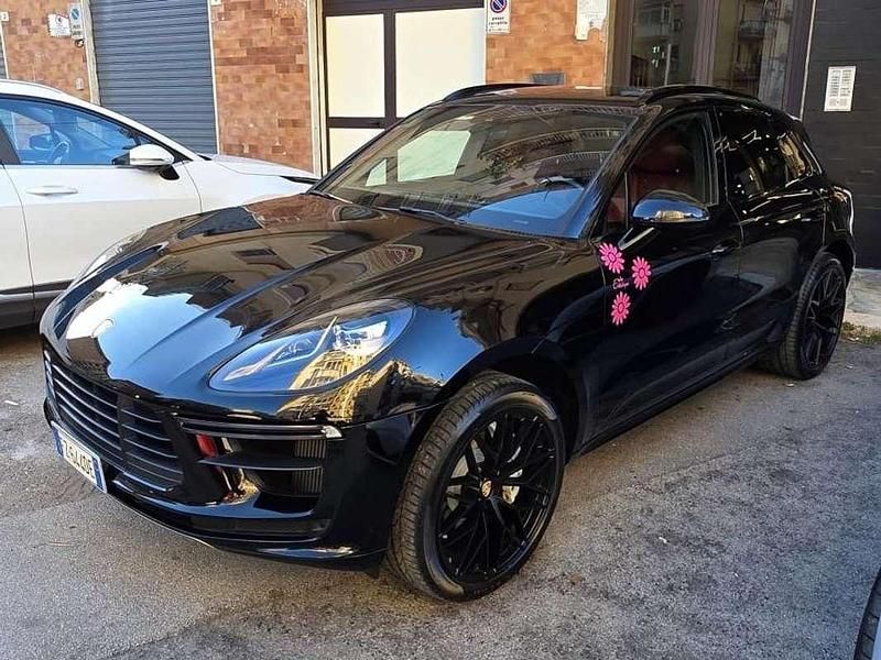 Usata Porsche Macan Turbo 441 CV (324 kW) 2020 Nero SUV