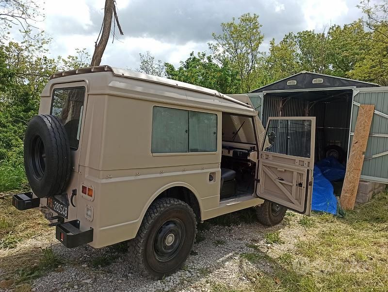 Usata Fiat Campagnola 72 CV (52 kW) 1984 Beige SUV