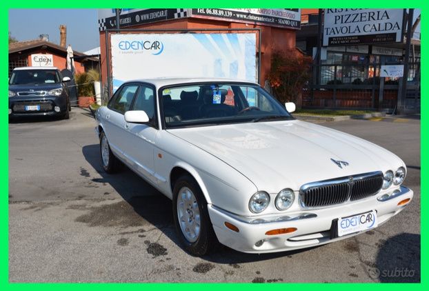 Venduto Jaguar XJ8 3.2 cat - auto usate in vendita