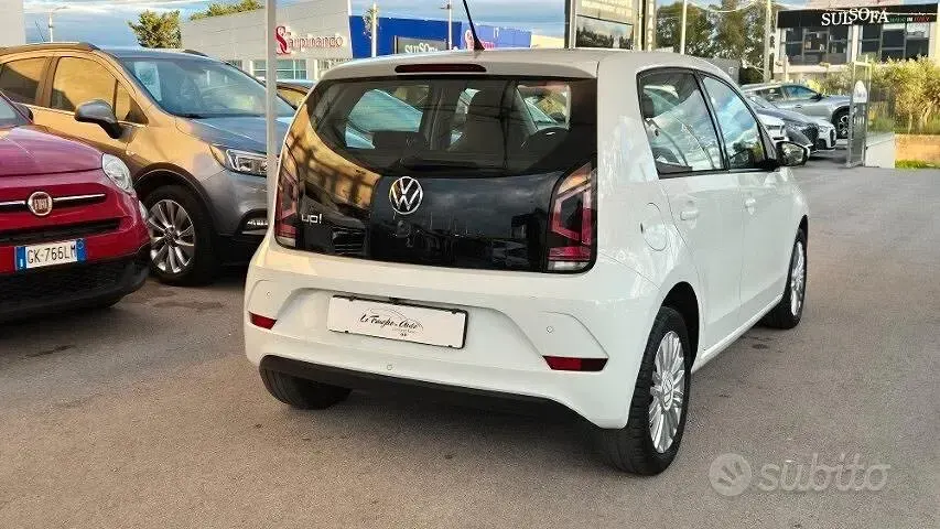 Usata VW up! Move 65 CV (47 kW) 2023 Bianco Utilitaria