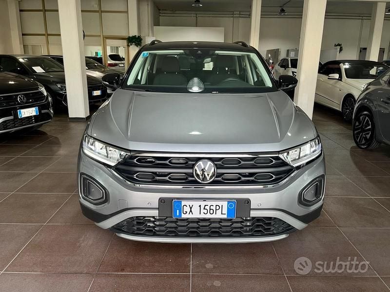 Usata VW T-Roc Style 150 CV (110 kW) 2024 Grigio SUV