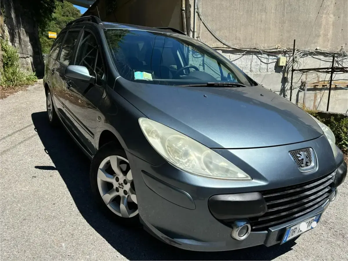 Usata Peugeot 307 89 CV (65 kW) 2006 Grigio Station wagon