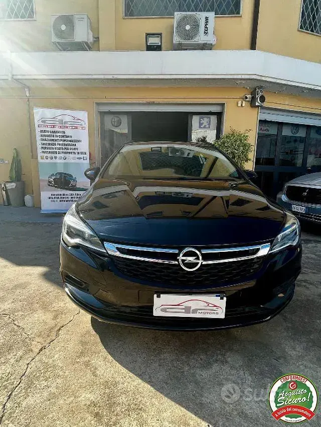 Usata Opel Astra 110 CV (80 kW) 2018 Nero Station wagon