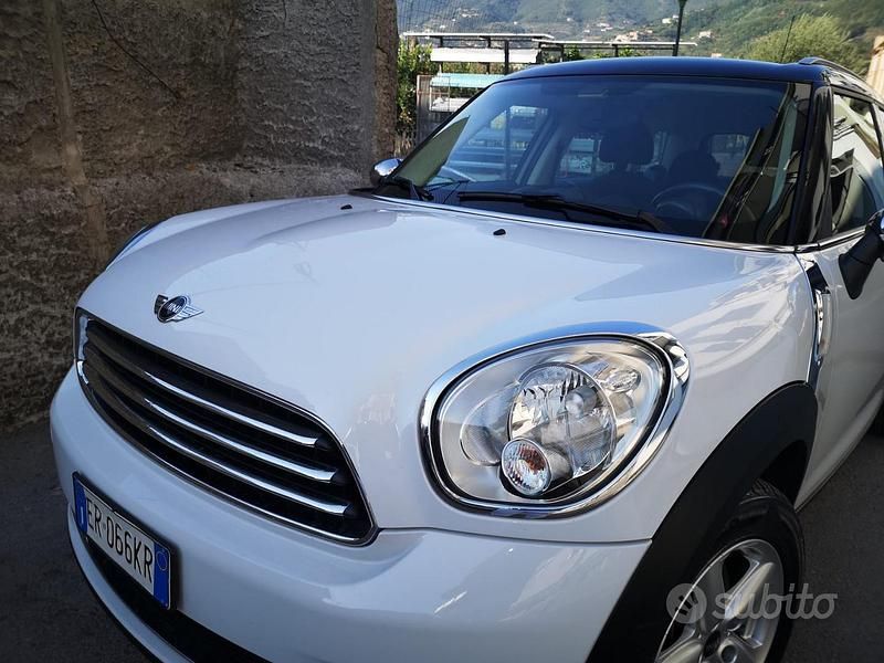 Usata Mini Countryman 111 CV (81 kW) 2013 Bianco SUV