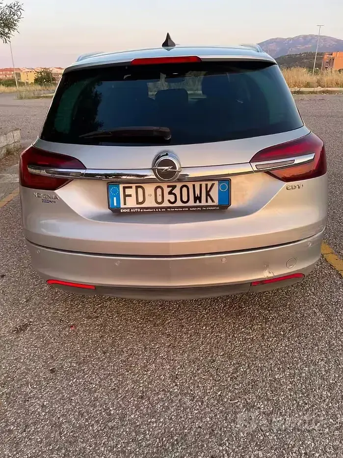 Usata Opel Insignia Cosmo 136 CV (100 kW) 2016 Grigio Station wagon
