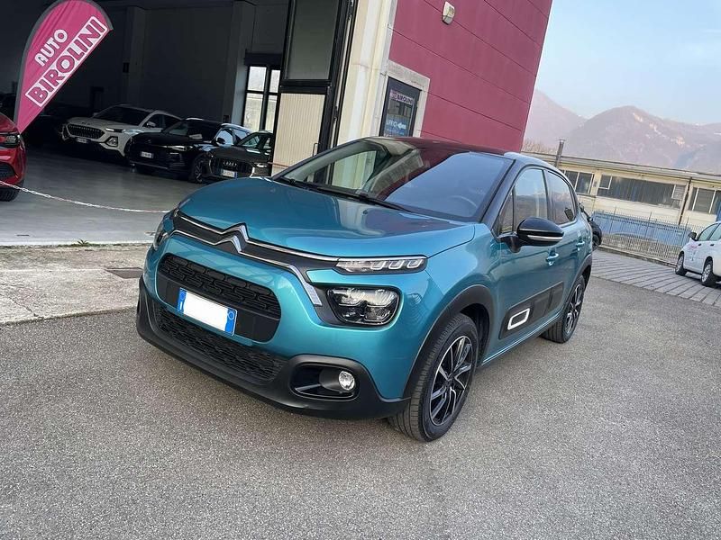 Usata Citroën C3 Shine 102 CV (75 kW) 2022 Blu/azzurro Utilitaria