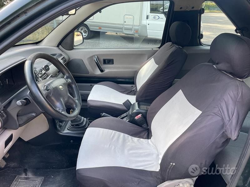 Usata Land Rover Freelander 97 CV (71 kW) 2002 Verde SUV