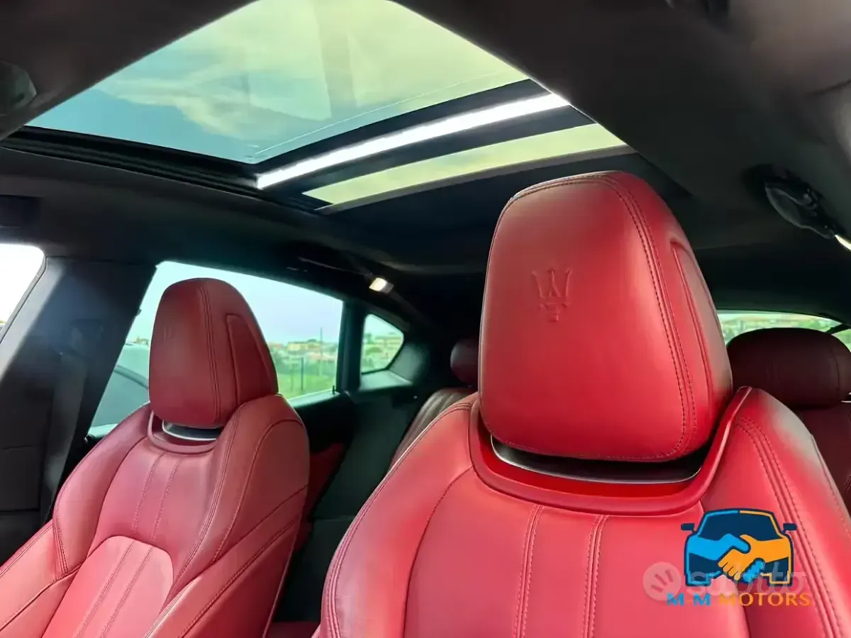 Usata Maserati Levante GT 330 CV (242 kW) 2022 Blu SUV