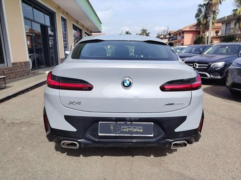 Usata BMW X4 M Sport 190 CV (139 kW) 2022 Argento SUV