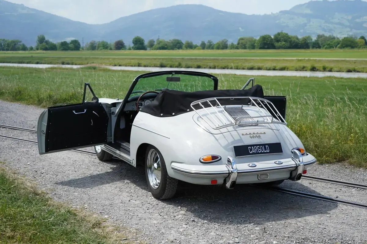 Usata Porsche 356 B 75 CV (55 kW) 1961 Grigio Cabrio