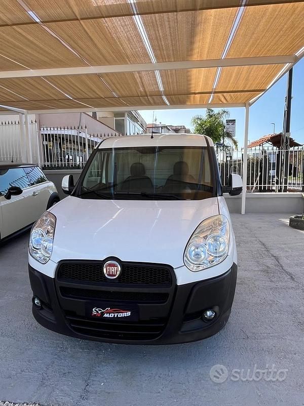Usata Fiat Doblò 89 CV (65 kW) 2013 Bianco Monovolume