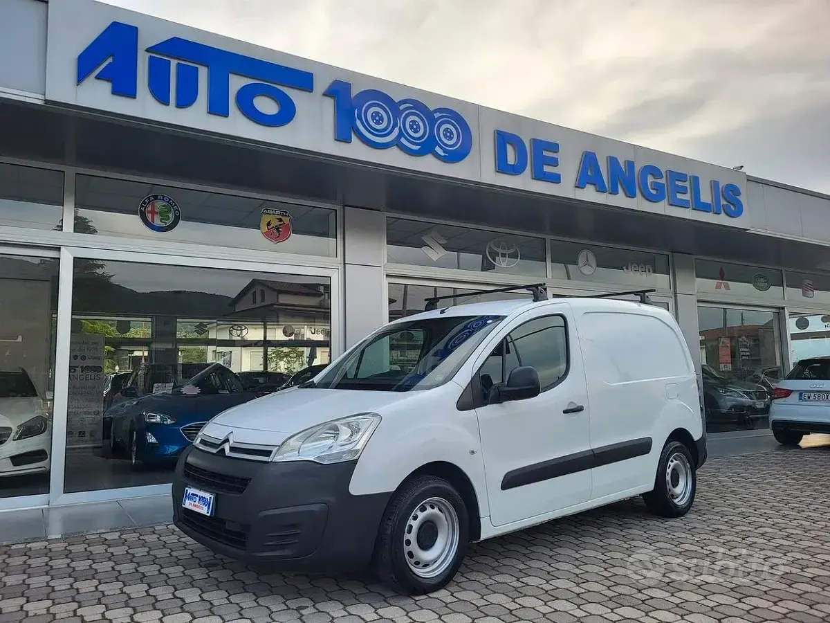 Usata Citroën Berlingo 90 CV (66 kW) 2016 Bianco Monovolume
