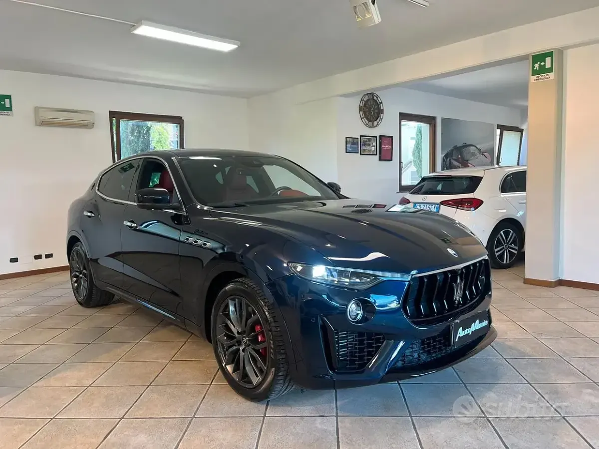 Usata Maserati 430 430 CV (316 kW) 2022 Station wagon