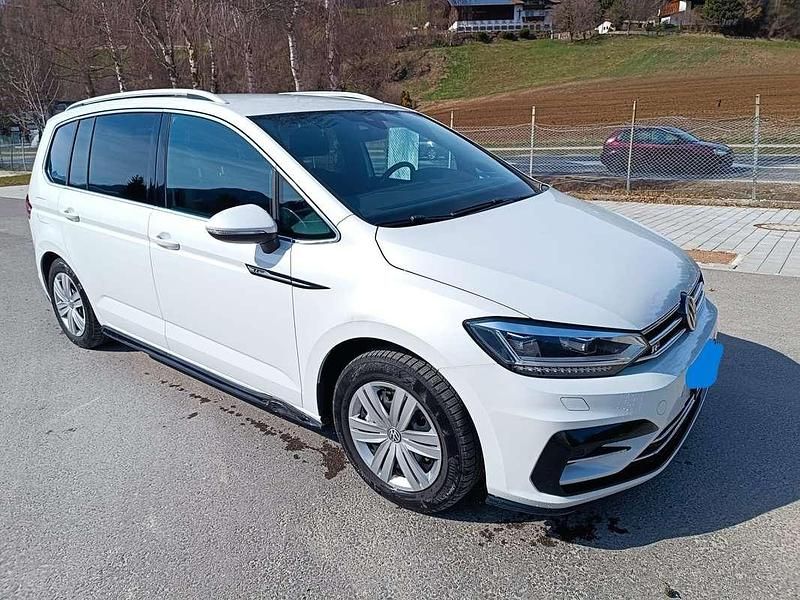 Usata VW Touran R-line 150 CV (110 kW) 2016 Bianco Monovolume