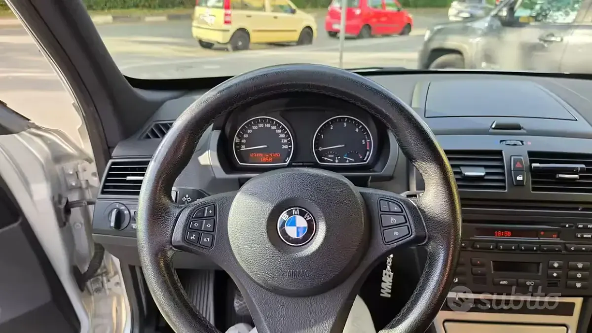 Usata BMW X3 177 CV (130 kW) 2007 Grigio SUV