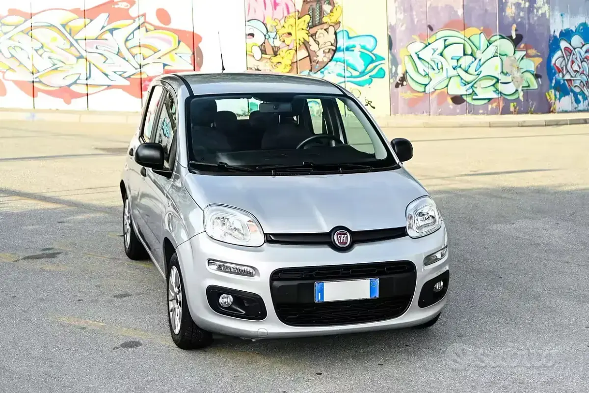 Usata Fiat Panda 69 CV (50 kW) 2016 Grigio Utilitaria