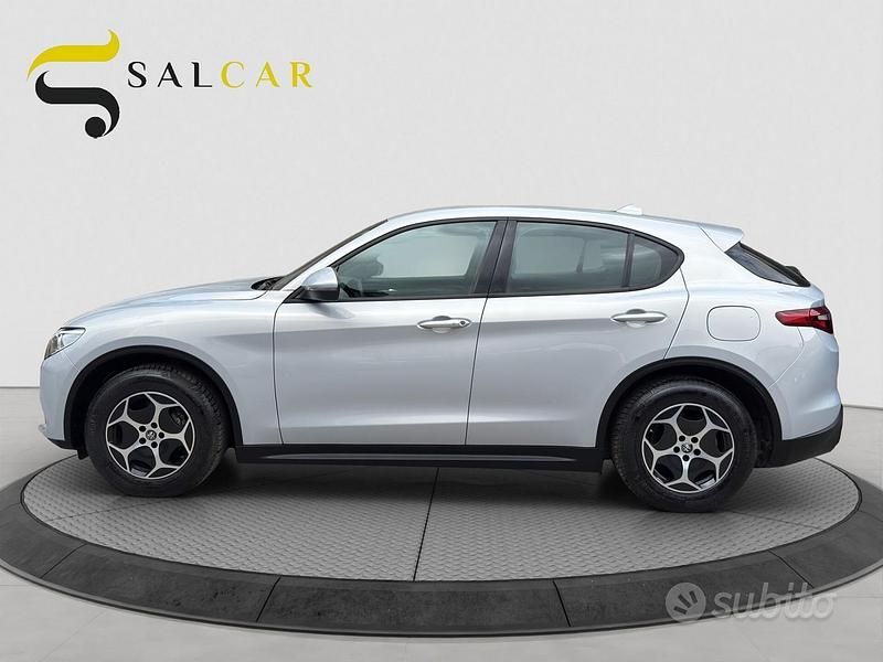 Usata Alfa Romeo Stelvio Business 190 CV (139 kW) 2022 Grigio SUV
