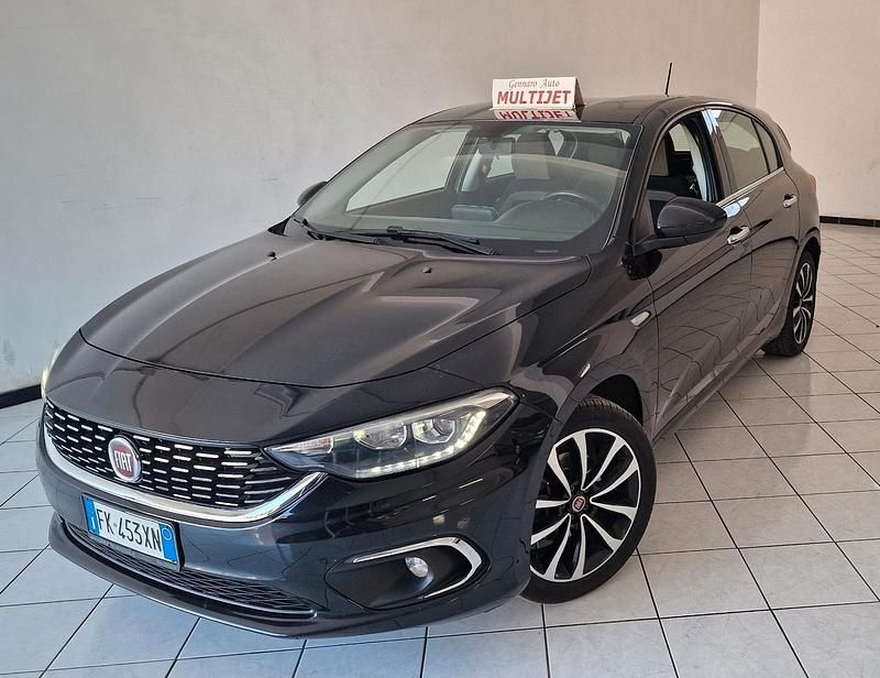 Usata Fiat Tipo Lounge 95 CV (69 kW) 2017 Blu Berlina