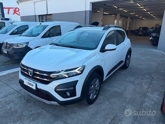 Usata Dacia Sandero Comfort 100 CV (73 kW) 2021 Bianco Berlina
