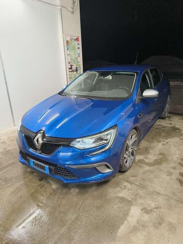 Usata Renault Mégane IV GT 165 CV (121 kW) 2017 Berlina