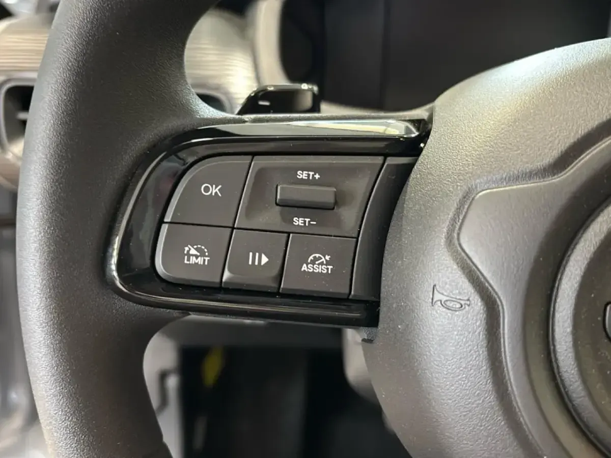 Nuova Jeep Avenger Longitude 110 CV (80 kW) 2025 Grigio SUV
