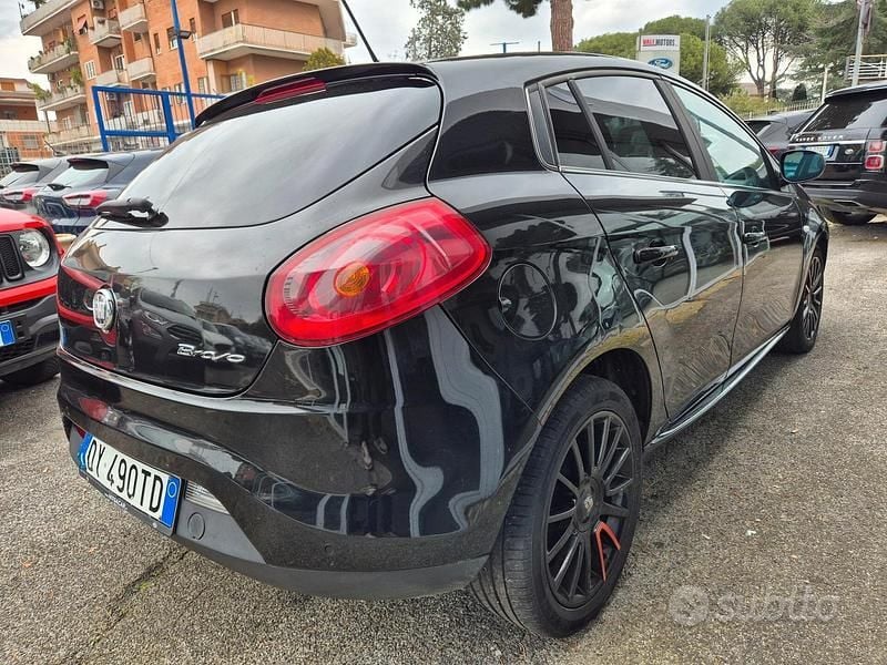 Usata Fiat Bravo 120 CV (88 kW) 2009 Nero Utilitaria