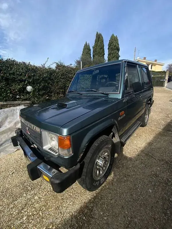 Occasion Mitsubishi Pajero Top 95 ch (69 kW) 1992 Vert SUV
