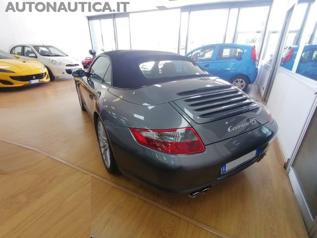 Usata Porsche 911 Carrera 4S Cabriolet 355 CV (261 kW) 2007 Grigio Cabrio