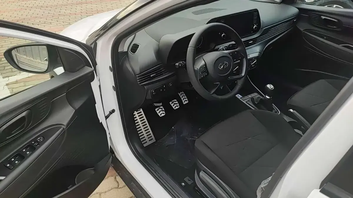 Usata Hyundai Bayon 82 CV (60 kW) 2023 Bianco SUV