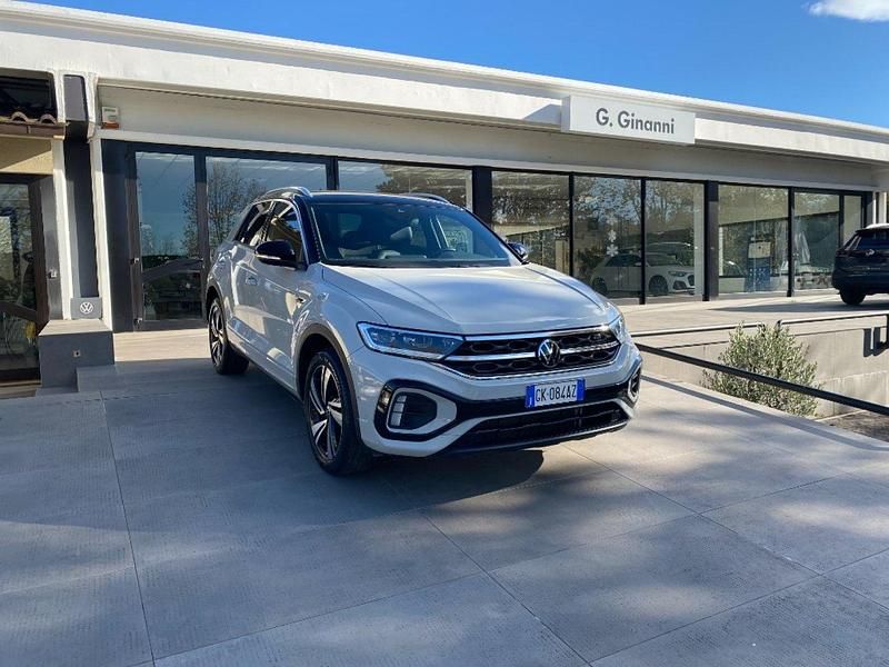 Altro Usata 2023 VW T-Roc R-line SUV | 29.800 € (Cara) - Immagine 1/4