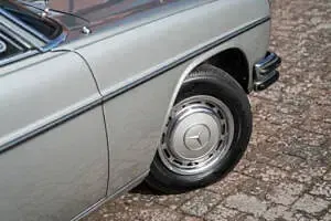 Usata Mercedes 250 150 CV (110 kW) 1970 Argento Coupé