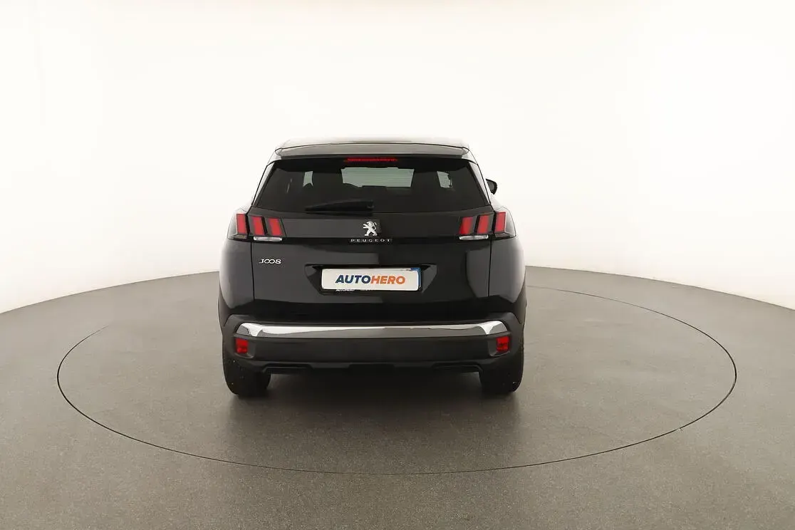 Usata Peugeot 3008 Active 131 CV (96 kW) 2019 Nero SUV