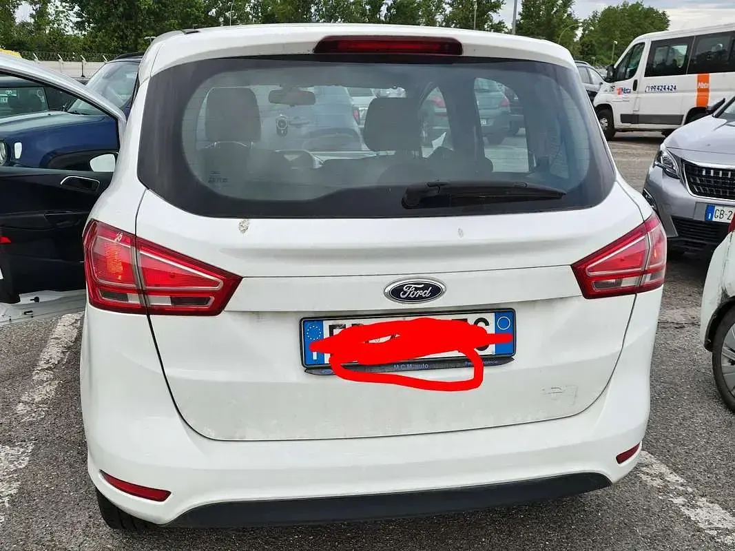 Usado Ford B-MAX Business Edition 87 CV (63 kW) 2016 Blanco Monovolumen