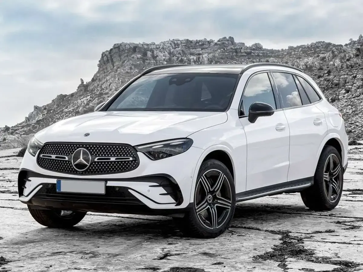 Nuova Mercedes GLC200 Advanced Plus 163 CV (119 kW) 2026 Argento SUV