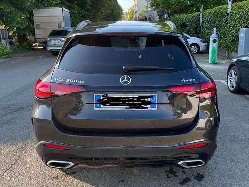 Usata Mercedes GLC300e AMG Line Premium 197 CV (144 kW) 2025 Grigio SUV