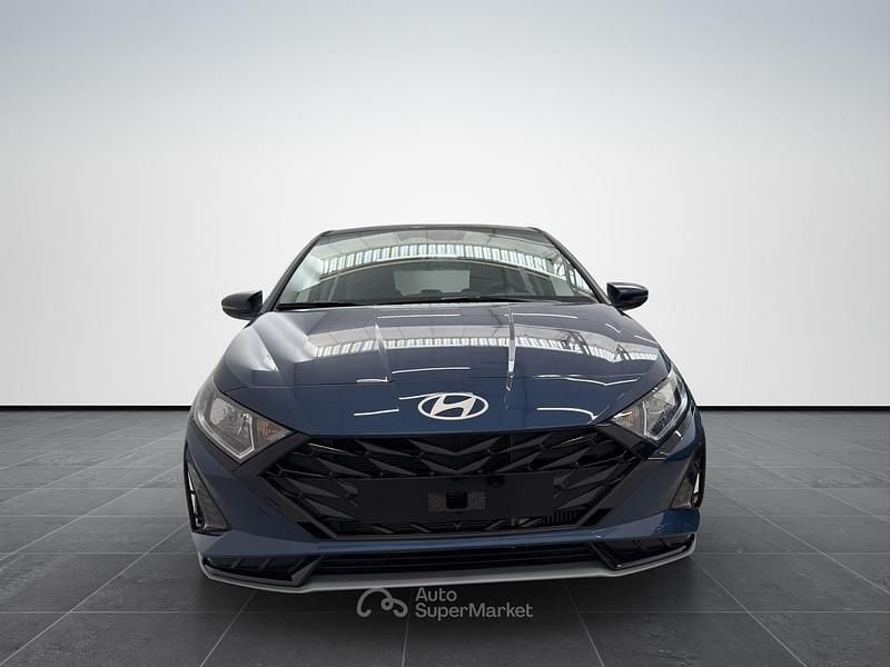 Nuova Hyundai i20 90 CV (66 kW) 2026 Vibrant blue pearl Utilitaria