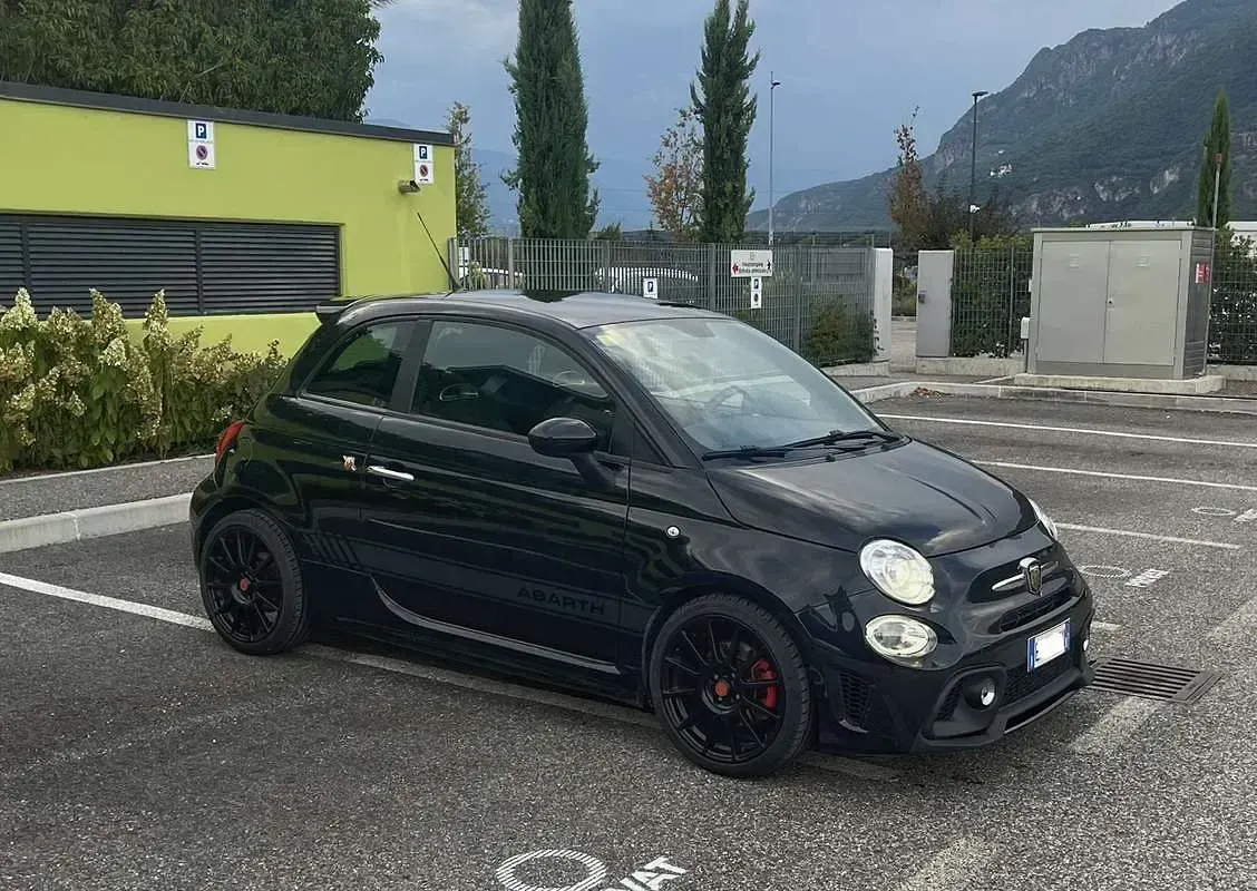 Usata Abarth 500 135 CV (99 kW) 2012 Utilitaria