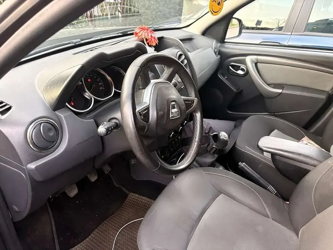 Usata Dacia Duster Lauréate 114 CV (83 kW) 2017 SUV