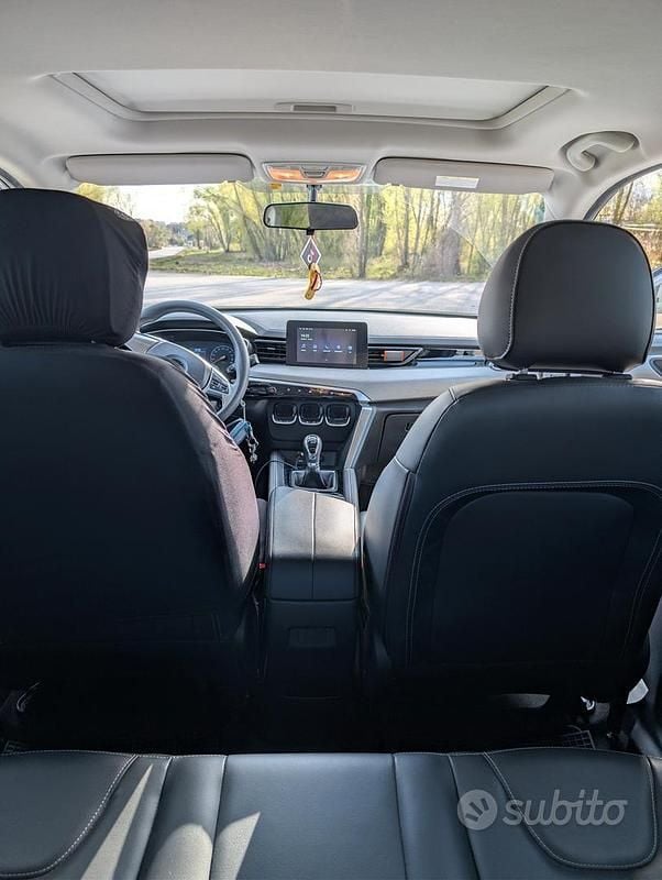 Usata EVO Evo 5 127 CV (93 kW) 2023 Bianco SUV